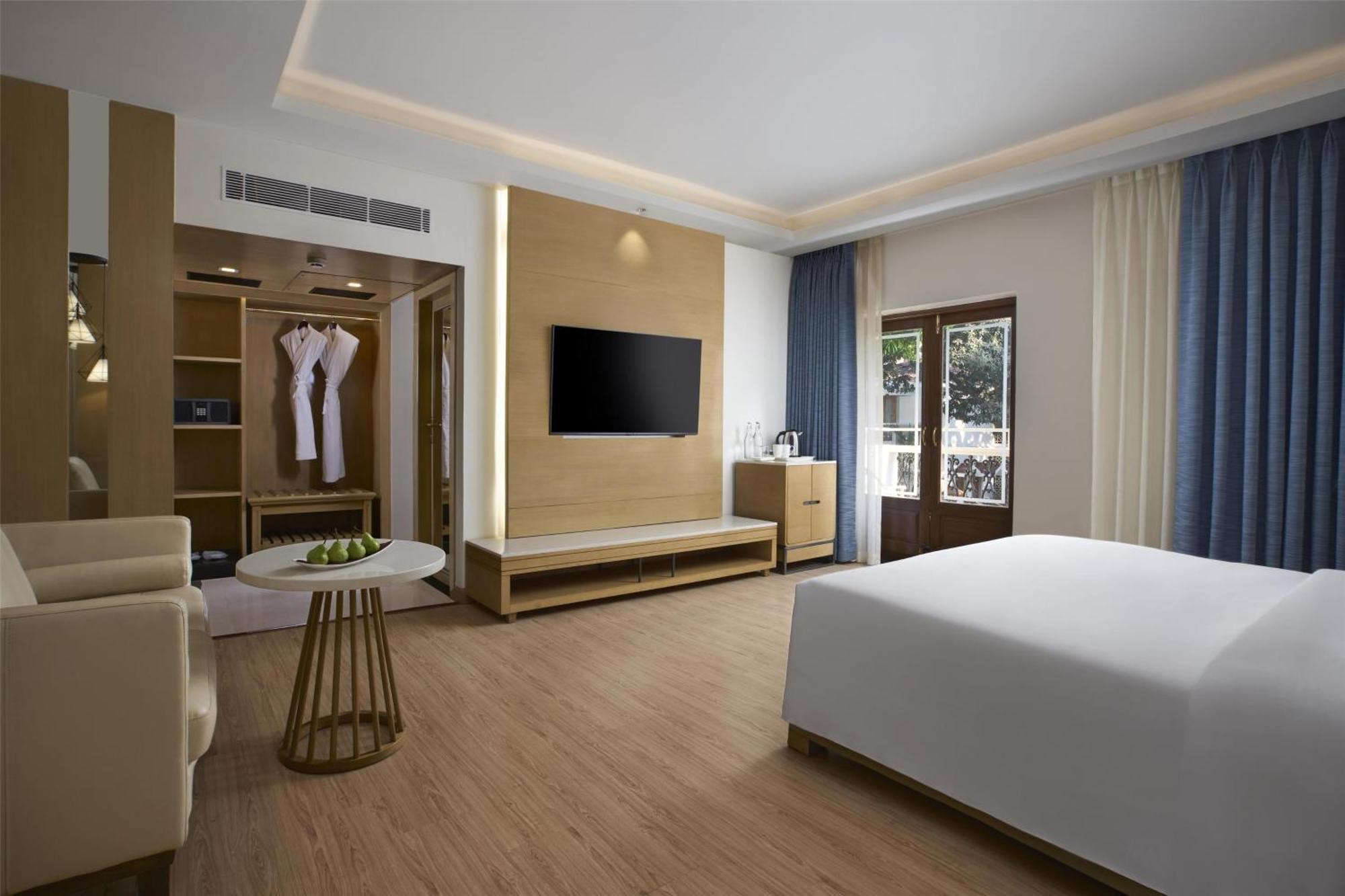 Radisson Goa Кандолим Екстериор снимка